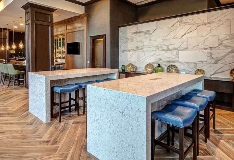 فندق Hilton Nashville Green Hills