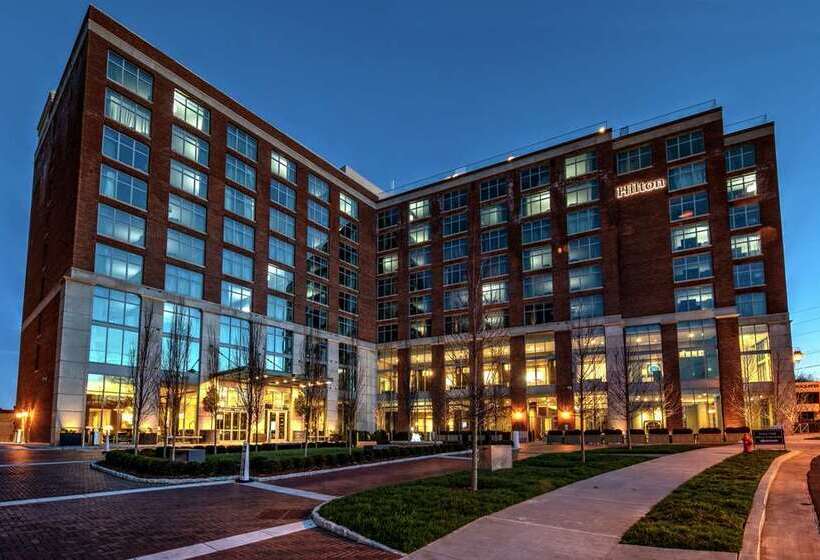 فندق Hilton Nashville Green Hills