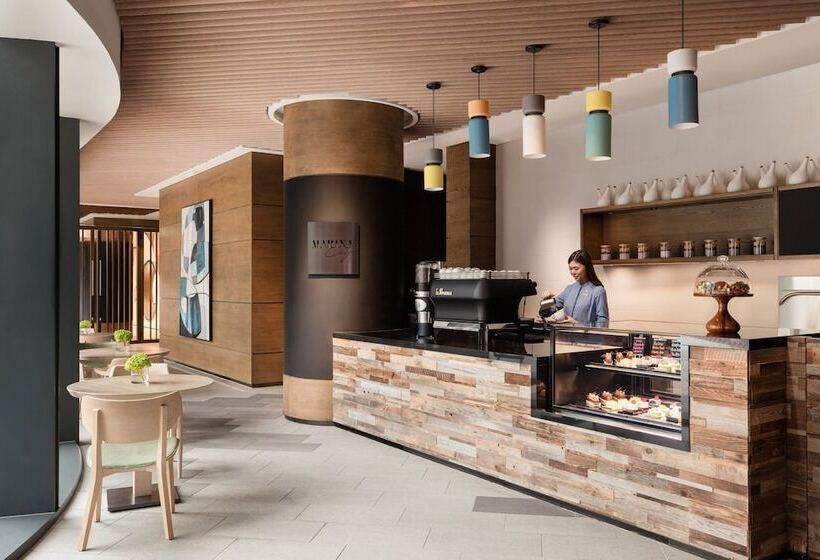 هتل Hong Kong Ocean Park Marriott