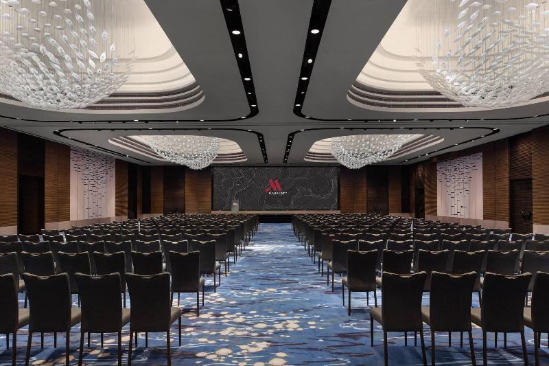 هتل Hong Kong Ocean Park Marriott