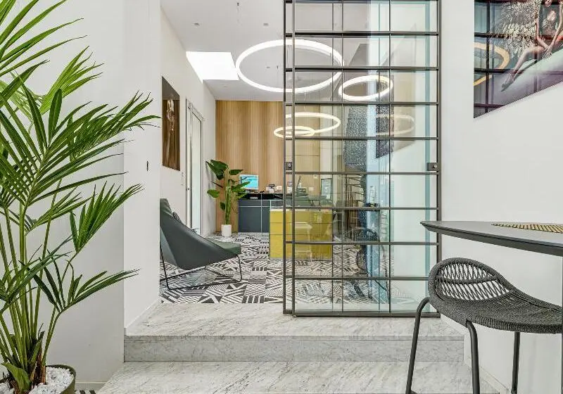 ホテル Hotiday Room Collection - Olbia Wallure