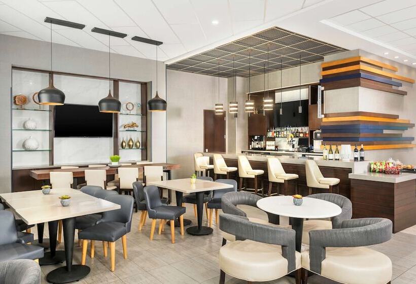 فندق Hyatt Place Greenville/downtown