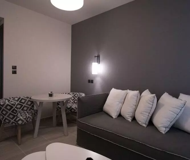 Infinity Hotel Gytheio