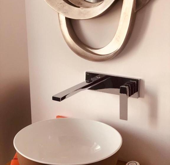 Wallure   Tickled Hotel & Wellness