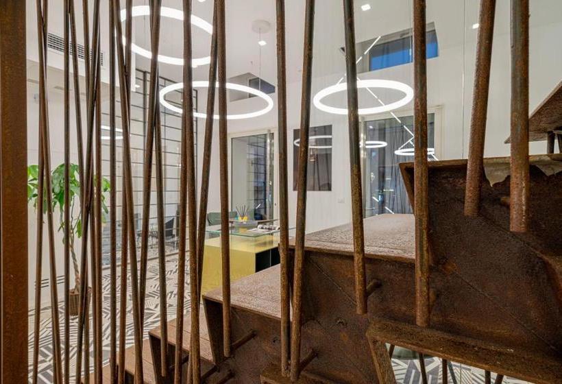 Wallure   Tickled Hotel & Wellness