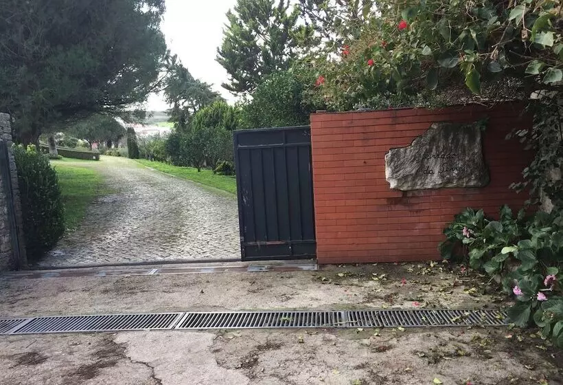 Maaseutuhotelli Sintra Rural Home  Cerrado Da Serra