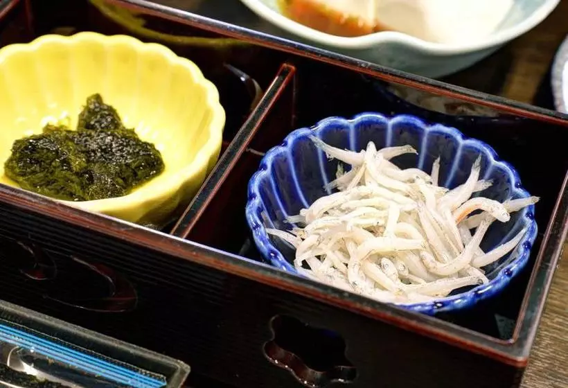 Hotelli Takumi Kanko