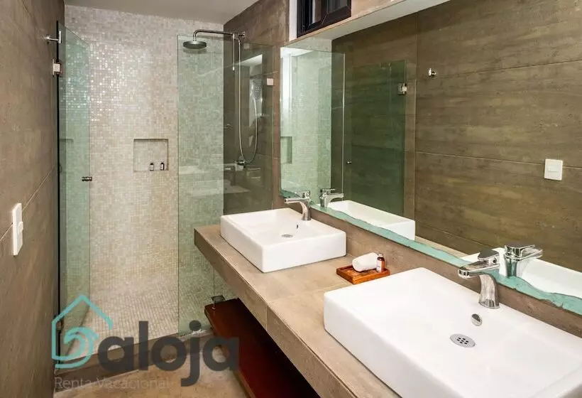 هتل Zendero Tulum & Free Beach Club