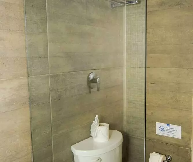 هتل Zendero Tulum & Free Beach Club