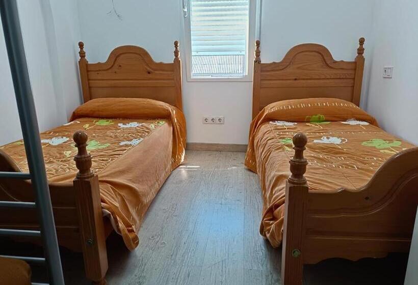 La Casona Del Pinar Albergue