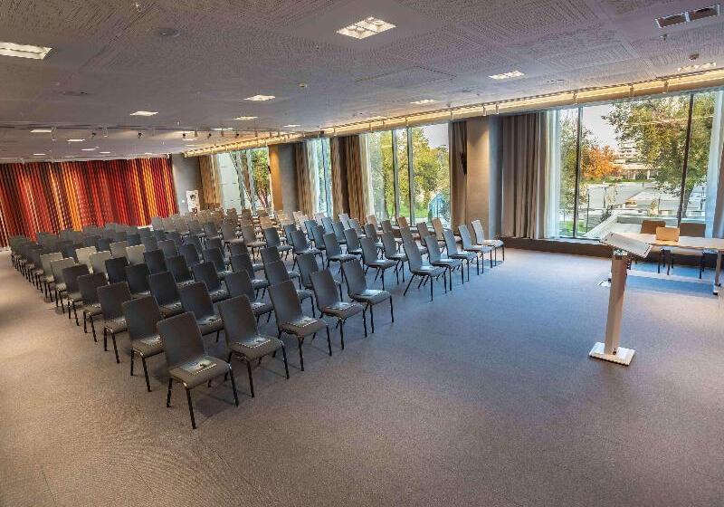 Novotel Almaty City Center