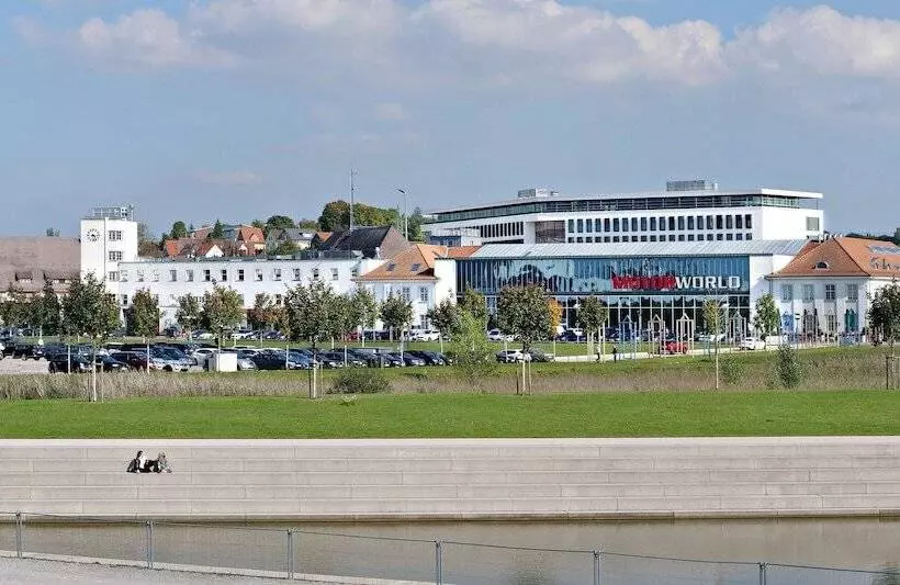 V8 Hotel Motorworld Region Stuttgart