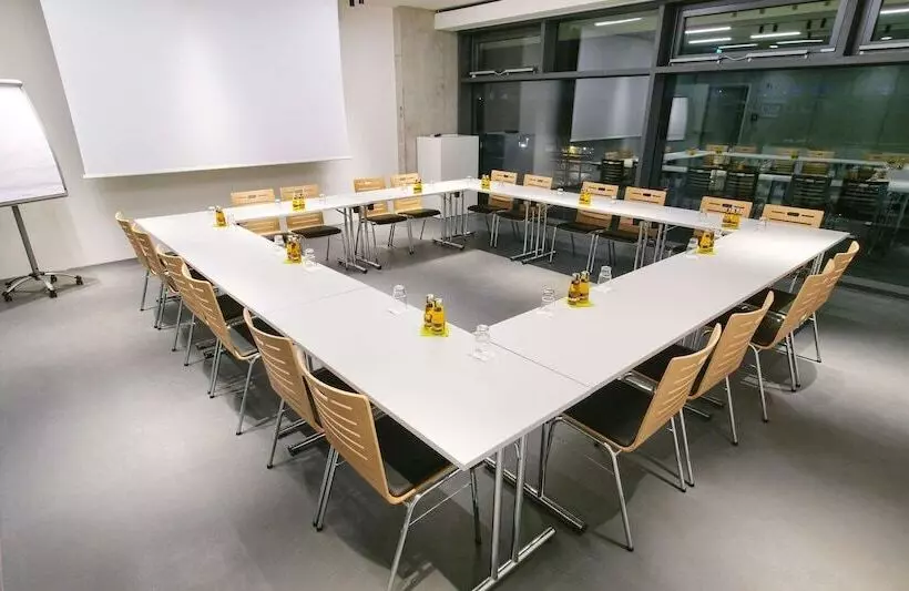 V8 Hotel Motorworld Region Stuttgart