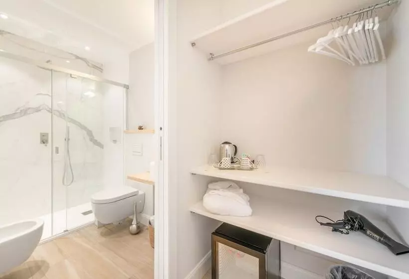 Hotelli Aquamadre Suites