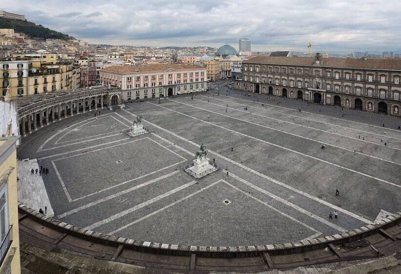 هتل Caruso Place Boutique & Wellness Suites