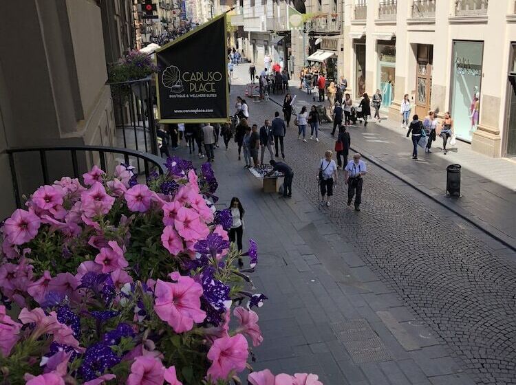 هتل Caruso Place Boutique & Wellness Suites