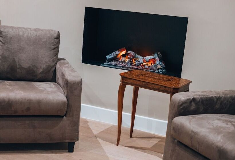 هتل Caruso Place Boutique & Wellness Suites