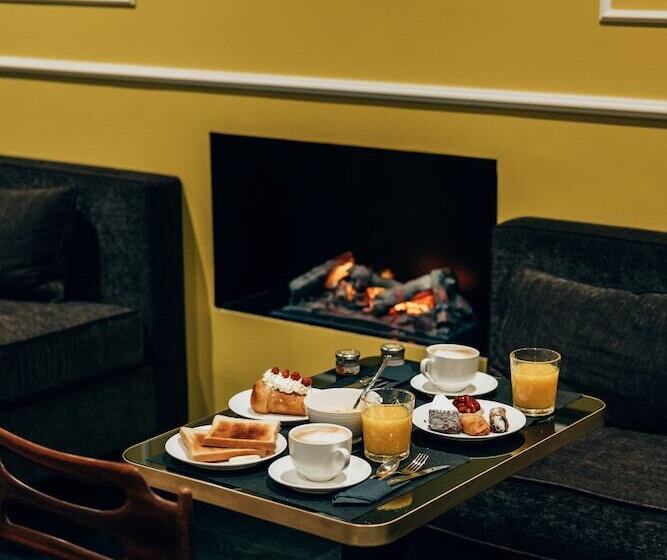 هتل Caruso Place Boutique & Wellness Suites