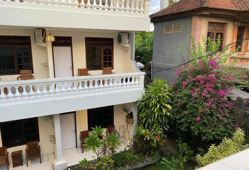 City Garden Bali Dwipa Hotel, Kuta