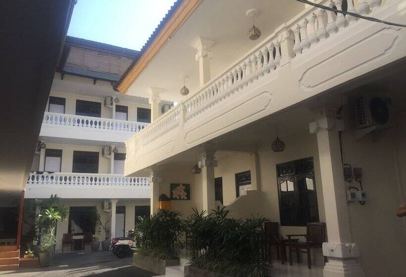 City Garden Bali Dwipa Hotel, Kuta