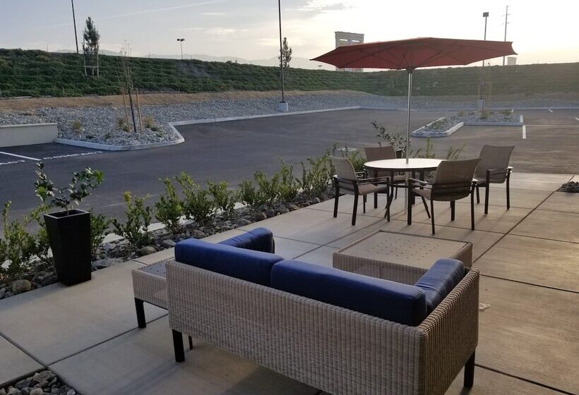 酒店 Hampton Inn Arvin Tejon Ranch