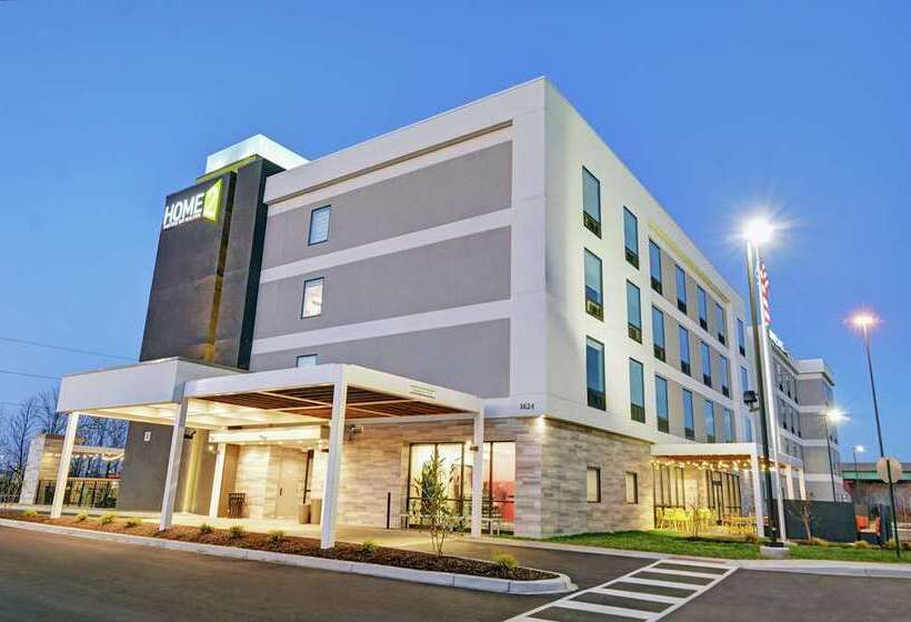Отель Home2 Suites By Hilton Clarksville Louisville North