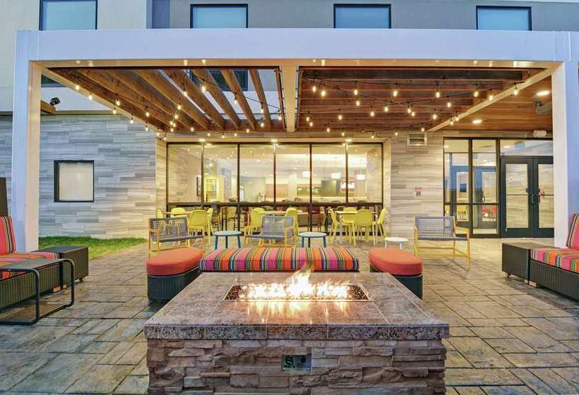 Отель Home2 Suites By Hilton Clarksville Louisville North