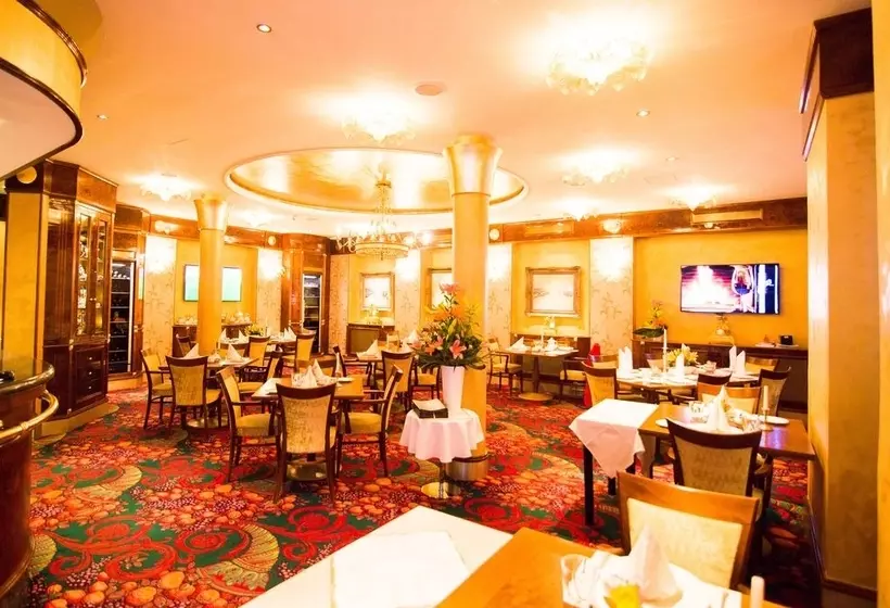 Отель Kings Casino