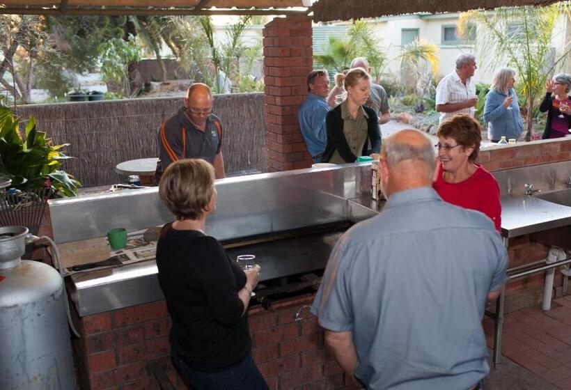 هتل Modra's Apartments