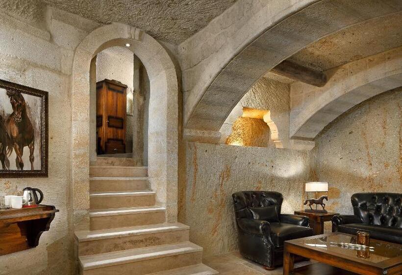 فندق Seraphim Cave Suites & Spa