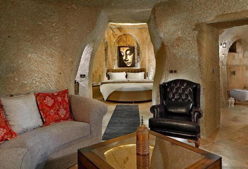 فندق Seraphim Cave Suites & Spa