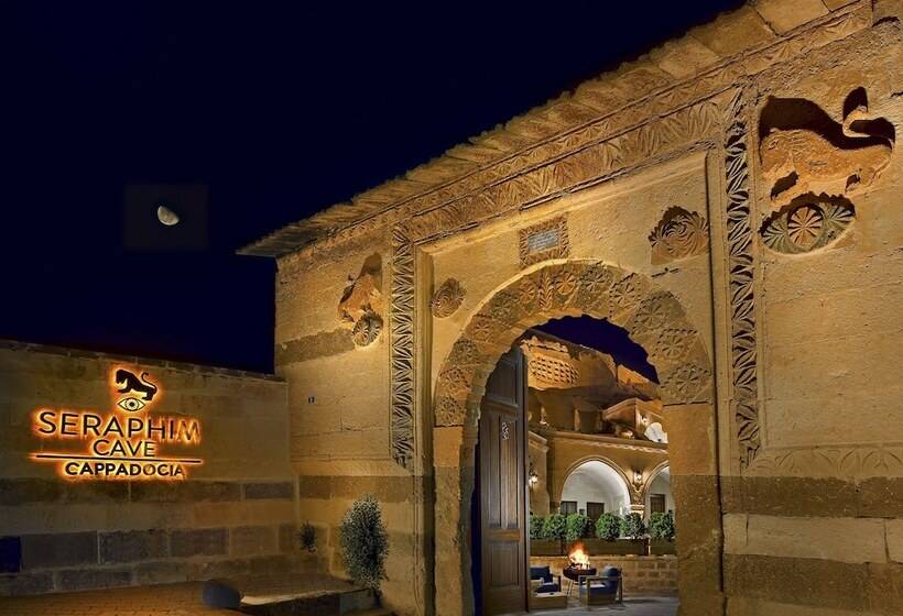 فندق Seraphim Cave Suites & Spa