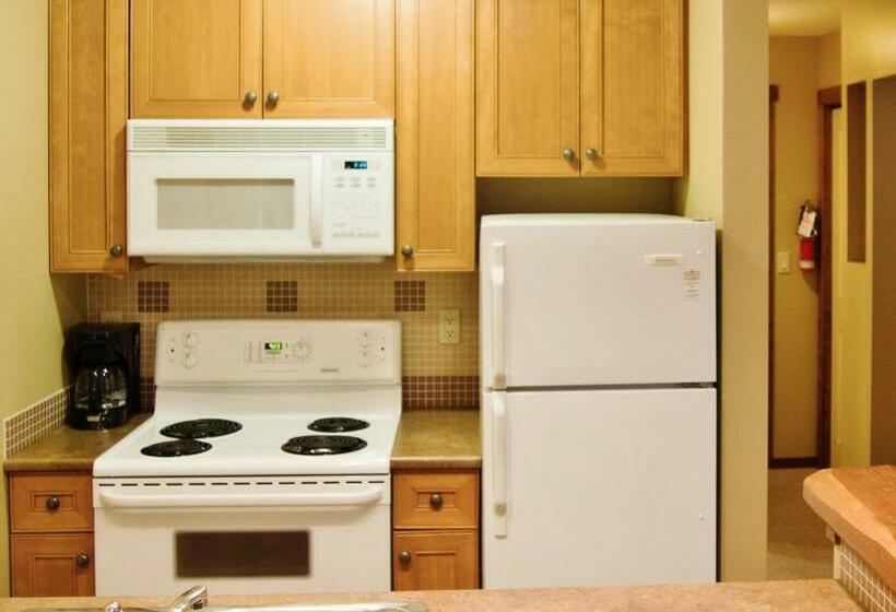 استراحتگاه Snow Creek Lodge By Fernie Lodging Co