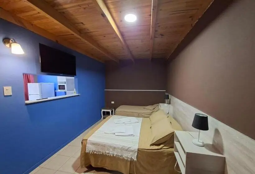 ユースホステル Marinabella Habitación 5