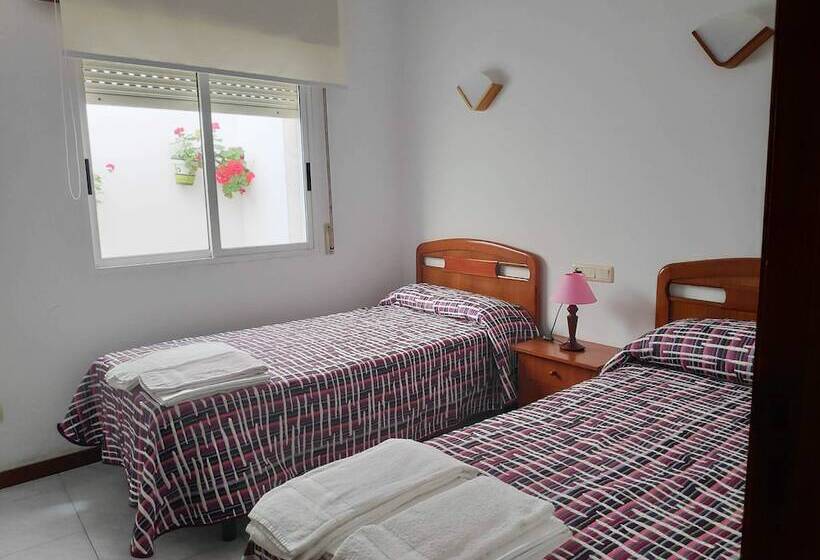 Apartamentos Revo Salinas 3000