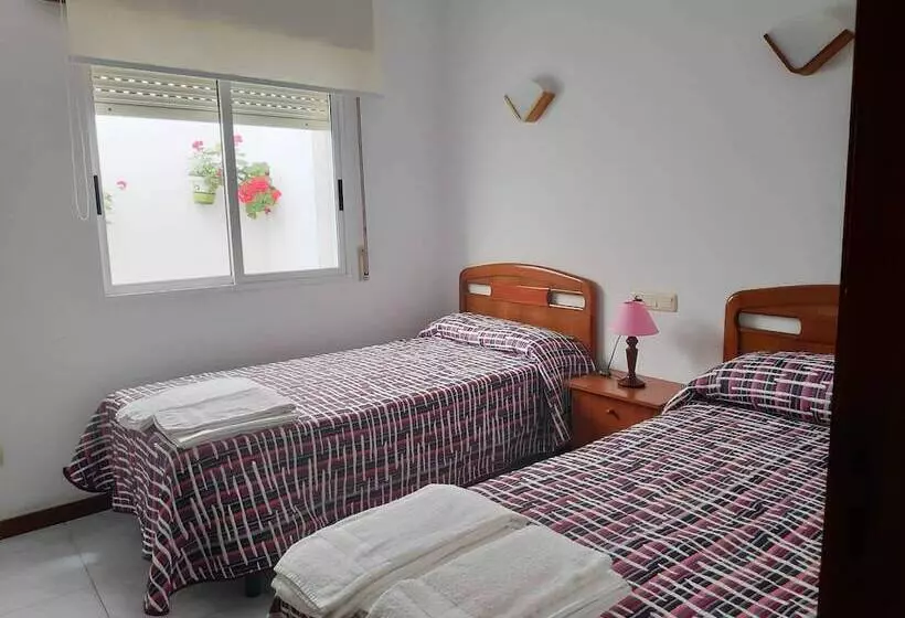 Apartamentos Revo Salinas 3000