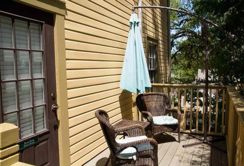 تختخواب و صبحانه Agustin Inn   Saint Augustine   Adults Only