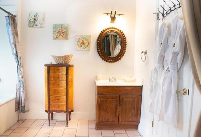 민박 Agustin Inn   Saint Augustine   Adults Only