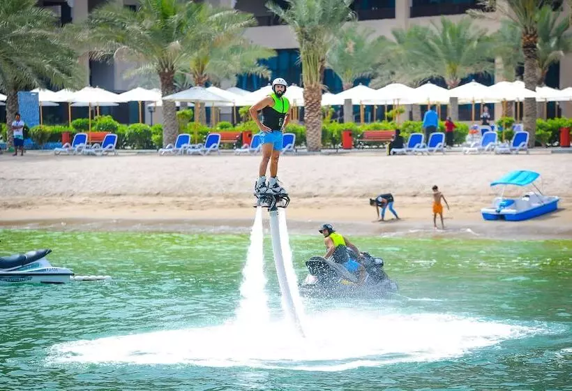 Al Bahar Hotel & Resort