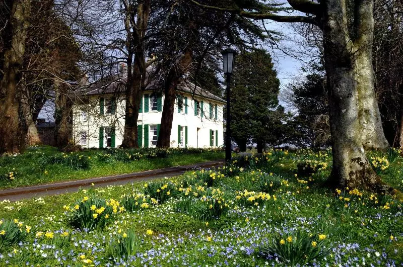 Hotelli Elm Grove Country House