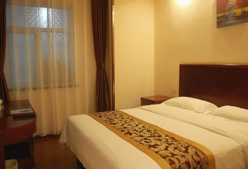 Отель Greentree Inn Beijing Haidian Shijingshan N Univ Of Tech Htl