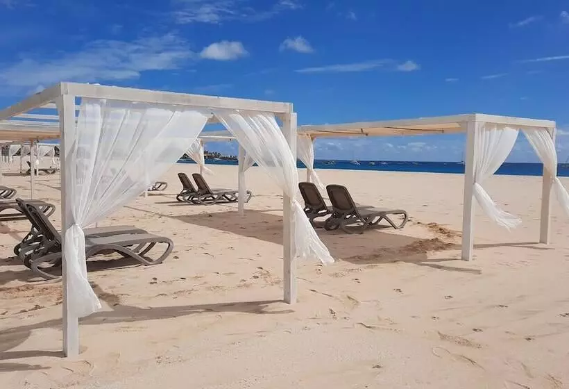 هتل Halos Casa Resort