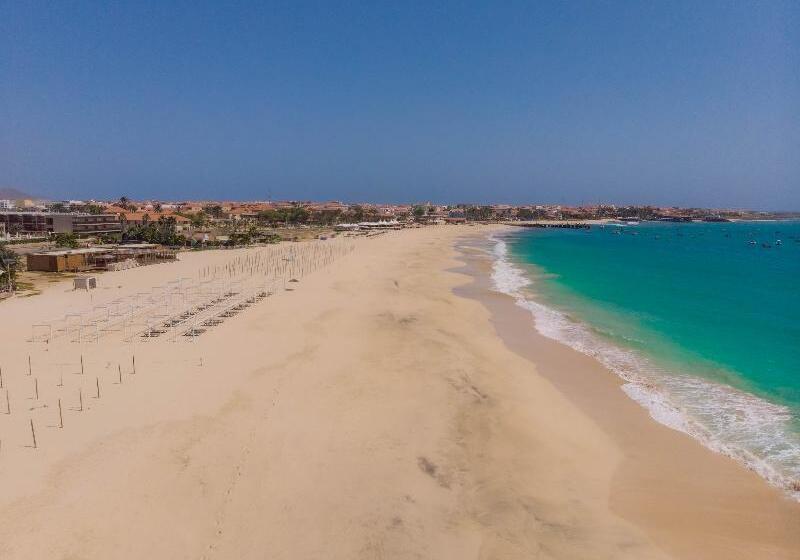 호텔 Halos Casa Resort