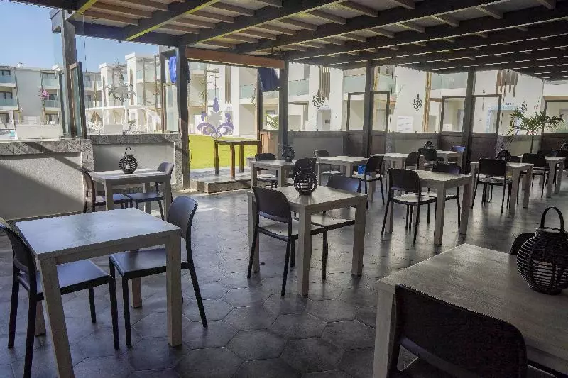 هتل Halos Casa Resort