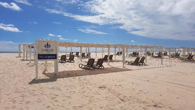 هتل Halos Casa Resort