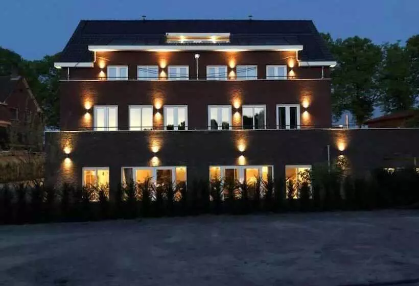 Hotelli Heuvelrijk Berg En Dal