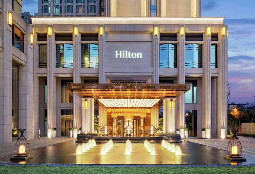 בית מלון כפרי Hilton Chengdu Chenghua