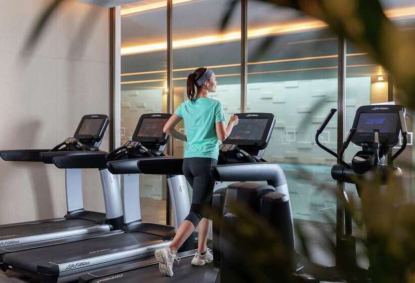 בית מלון כפרי Hilton Chengdu Chenghua