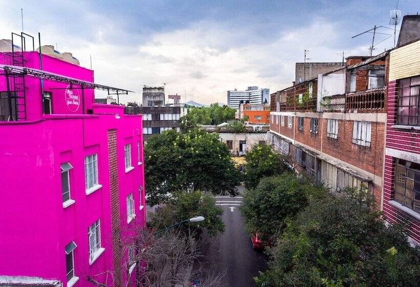 Отель Mala Vecindad Beer