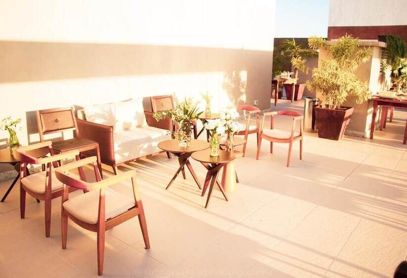 Hotel Promenade Soho Campos Dos Goytacazes